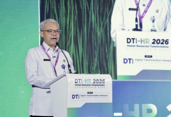 Sekretaris Jenderal Kemnaker, Cris Kuntadi, saat menjadi pembicara dalam Digital Transformation Indonesia Human Resources Conference & Expo (DTI-HR) di Jakarta, Kamis (6/8/2026).