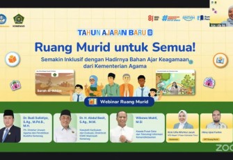 Webinar Perilisan Bahan Ajar Keagamaan pada Ruang Murid yang diikuti sekitar 3.000 guru, kepala sekolah, kepala madrasah, pengawas, dan pemangku kepentingan pendidikan dari berbagai daerah di Indonesia secara daring, Jumat (7/8). 
