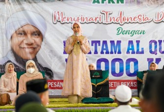 Penasehat DWP Kementerian ESDM Sri Suparni Bahlil