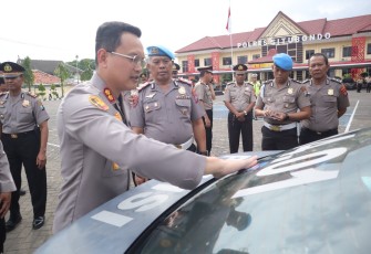 Polres Situbondo Pasang QR Aduan Propam Polri di Kendaraan Dinas