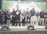 Ketua KJD Yohanes Hutapea bersama seluruh anggota dalam halalbihalal di Kedai Lekker Kota Depok, Senin (29/4)