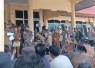 Gerakan Masyarakat Kemukiman Pemuka (Gemuka) menggelar aksi unjuk rasa di Kantor Bupati Aceh Singkil, kawasan Pulo Sarok, Kecamatan Singkil, Senin, (8/6/2026.)