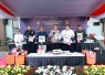 Kabid Humas Polda Jatim Kombes Pol Jules Abraham Abast saat konferensi pers di Mapolda Jatim