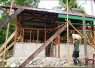 Pembangunan rumah semi permanen di kampung Sesor