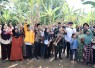 Foto bersama warga Desa Ledok Tempuro
