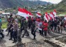 Peringatan Hari Lahir Pancasila 800 Warga Puncak Jaya Kirab Bendera 50 Meter