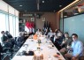 Menteri Ekonomi Kreatif, Teuku Riefky Harsya, menerima audiensi jajaran penyelenggara Jakarta Dessert Week (JDW) 2026 di Kantor Kementerian Ekraf, Jakarta, Kamis (6/8/2026)