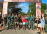 Yonarmed 12 Kostrad Bersama Warga Bangun Gapura Sambut HUT RI ke-81 di Perbatasan