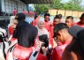 Wakil Bupati Bintan, Deby Maryanti berkesempatan meninjau lokasi Lapangan Relief Antam Kijang, Kecamatan Bintan Timur yang nantinya akan menjadi pusat peringatan Upacara HUT RI ke 81 tingkat Kabupaten Bintan, Selasa (11/08)