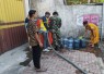 TNI-BPBD Salurkan 8.000 Liter Air Bersih untuk Warga Duren