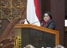 Juru bicara Fraksi PDI Perjuangan DPRD Jatim Diana AV Sasa