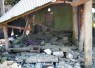 Rumah milik Stanislaus Kurnia Tewang di RT 08 hancur berat pasca gempa M 7,7 yang hingga saat ini belum tersentuh bantuan sembako sama sekali