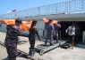KRI Bung Hatta Angkut Dukungan Logistik ke Kabupaten Manggarai