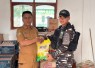 KRI Hiu-634 Salurkan Bantuan Kemanusiaan di Pulau Pemana