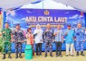 Sinergi TNI AL bersama Pemerintah dan Masyarakat kompak bersih bersih pesisir pantai sempena Hari Jadi TNI AL
