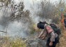 Polres Batu Terjunkan Personel Tangani Karhutla di Gunung Buthak dan Sterilisasi Jalur Pendakian Panderman