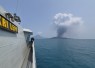 TNI AL Siagakan KRI dan Personel Sar di Selat Sunda 