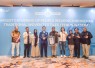 Menteri Ekonomi Kreatif/Kepala Badan Ekonomi Kreatif (Ekraf), Teuku Riefky Harsya, menerima Guinness World Record (GWR) dalam rangkaian kegiatan HUT ke-81 Kemerdekaan RI, Jakarta, Senin (17/8/2026).