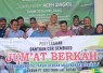 Manajemen PT Socfindo Lae Butar menyerahkan 100 paket sembako untuk warga Rimo.